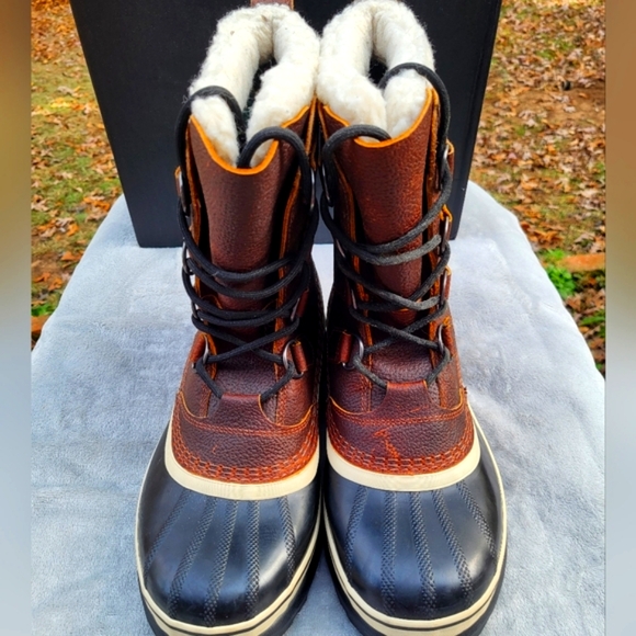 Sorel Caribou - Picture 2 of 8